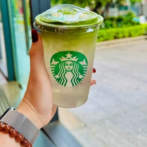 Starbucks ra mắt “cực phẩm” mùa hè: Matcha kết hợp nước dừa gây sốt cộng đồng
