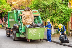 Hà Nội điều chỉnh phí rác, hóa đơn chung cư có thêm khoản thu riêng