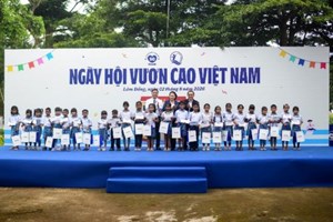 Vinamilk cùng Quỹ sữa Vươn cao Việt Nam lan tỏa cơ hội và niềm tin cho trẻ em Lâm Đồng