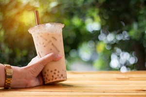 Trà sữa phủ sóng giới trẻ – An toàn thực phẩm có bị bỏ quên?