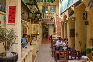 F&B Hà Nội rút vào ngõ sâu: Lời giải cho bài toán chi phí mặt bằng