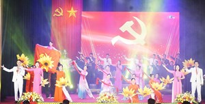 Phú Thọ tổng duyệt Lễ kỷ niệm 80 năm Ngày truyền thống Lực lượng vũ trang tỉnh và đón nhận Huân chương Bảo vệ Tổ quốc hạng Nhất