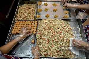 Từ truyền thống đến hiện đại: Bánh trung thu phải đi kèm chuẩn an toàn