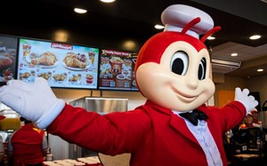 Jollibee đua phân khúc fast-food với KFC, Lotteria