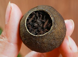 Trà Phổ Nhĩ quýt: Phương pháp tự nhiên hiệu quả giảm triệu chứng viêm họng