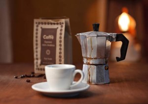 Cà phê uống liền: Cuộc đua tỷ đô chinh phục thế hệ tiêu dùng hiện đại