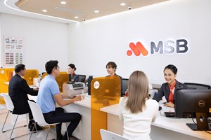 Trải nghiệm nghiệp vụ: Khoảng cách từ giảng đường đến nhà băng