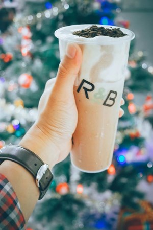 Cơn sốt nhượng quyền trà sữa và những điều nhà đầu tư cần biết