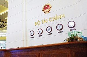 Bộ Tài chính: ‘Nên chọn doanh nghiệp uy tín để đầu tư trái phiếu’