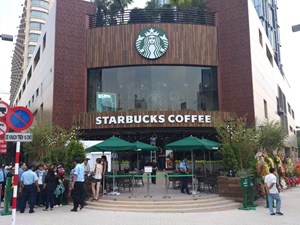 Hành trình của Starbucks tại Việt Nam: Phủ sóng thương hiệu từ thành phố đến các “tọa độ vàng” 