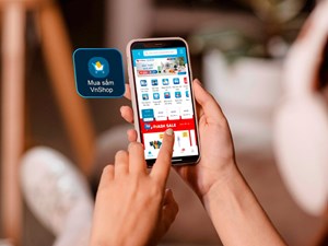 Mua sắm trực tuyến dịp cuối năm: Thuận tiện song hành cùng những điều cần lưu ý