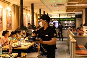 F&B Việt Nam và thách thức từ làn sóng Trung Quốc