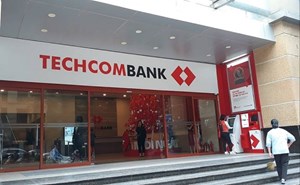 Lãi suất tiền gửi của khách hàng cá nhân tại ngân hàng Techcombank đã giảm tiếp 0,1-0,2 điểm %