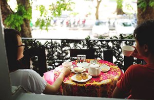 Mùa đông Hà Nội và văn hóa trà, cà phê