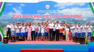 Phú Thọ: Đội chải phường Bạch Hạc vô địch giải Bơi chải thành phố Việt Trì mở rộng