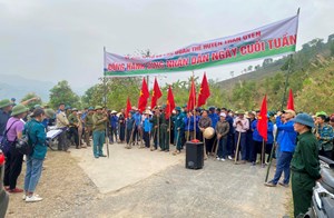 Lai Châu: Hơn 500 người tham gia giúp nhân dân chăm sóc chè ở huyện Than Uyên