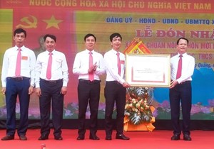 Huyện Ba Vì (Hà Nội): Xã Đông Quang đón nhận danh hiệu xã đạt chuẩn Nông thôn mới nâng cao