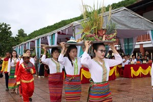 Đồng bào Chứt ở Rào Tre tưng bừng đón Tết Lấp lỗ năm 2026
