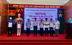 Hà Nội: Tiếp nhận ủng hộ quỹ vắc xin phòng, chống dịch Covid -19 trên địa bàn phường Phú Thượng