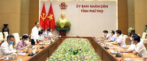 Thứ trưởng Bộ Nông nghiệp và Phát triển nông thôn Phùng Đức Tiến làm việc tại tỉnh Phú Thọ