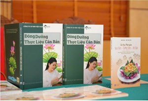 Ra mắt sách "Ẩm thực Phật giáo: Nuôi thân - Dưỡng tâm - Hộ đạo": Lan tỏa triết lý ăn lành, sống khỏe từ tinh thần Phật giáo