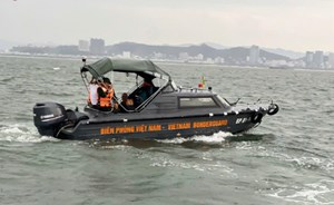 Quảng Ninh: Huy động lực lượng ứng cứu sự cố tàu du lịch QN-7105 trên Vịnh Hạ Long