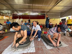 Hải Phòng: Hội thi pháo đất cổ truyền xã Vĩnh Thịnh chào mừng 80 năm Quốc khánh