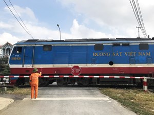 Công ty CP Quản lý và Xây dựng Đường bộ I Hà Tây: Đảm bảo an toàn giao thông dịp Tết Nguyên đán