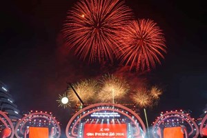 Hải Phòng: Bừng sáng Lễ hội Hoa Phượng đỏ 2024