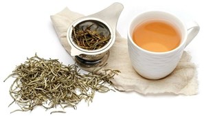 Nghệ thuật định hình cánh trà