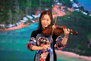 Nghệ sĩ viola Nguyệt Thu khởi động dự án âm nhạc 'Save The World' - Khi nghệ thuật kết nối những trái tim
