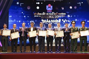 Đại học Công nghiệp Hà Nội: Thành công với mô hình điện tử, hướng tới xây dựng đại học thông minh