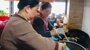 Lan tỏa ẩm thực thảo mộc Việt nơi xứ người