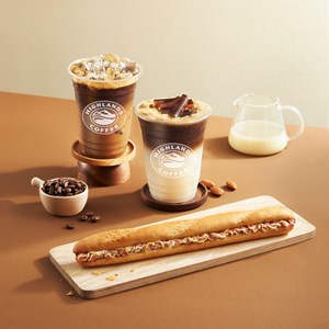 Highlands kéo khách bằng giá sốc, Phê La và The Coffee House chọn đường “đắt”hơn
