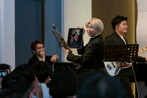 Bảo Anh Taruki kể chuyện bằng saxophone ở Hà Nội 