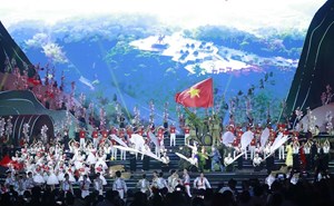 Dân ta phải biết sử ta
