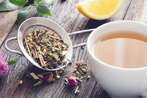 Trà thảo mộc rễ cây nữ lang – cây thuốc quý từ thời cổ đại