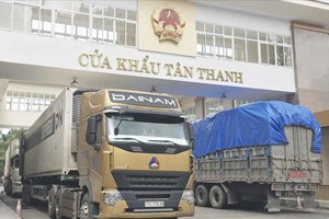 Lạng Sơn giảm phí dịch vụ, phí lưu kho bãi cho hàng nghìn xe container ùn tắc ở cửa khẩu