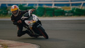 Number 1 và trạm tiếp năng lượng cùng hàng triệu người lao động vượt qua áp lực công việc cuối năm