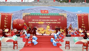 Quảng Ninh: Khai bút xuân Bính Ngọ 2026 – Khơi dậy khát vọng vươn cao