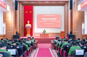 Đại tá Bùi Trung Thành chỉ đạo Công an cơ sở: Giữ vững “lá chắn thép” bảo đảm bình yên thành phố Cảng