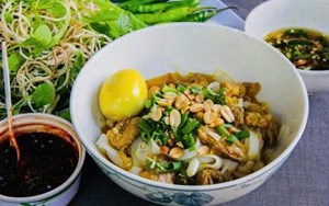 Tô mỳ giữ hồn quê xứ Quảng