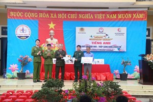 Ra mắt mô hình "Thắp sáng bước chân em" nơi vùng cao A Lưới