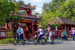 Huế tiên phong phát triển du lịch di sản xanh và khẳng định vị thế "Thành phố xe đạp"