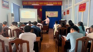 Gia Lai: Ngân hàng chính sách xã hội Đắk Đoa tập huấn nghiệp vụ ủy thác cho cán bộ hội, đoàn thể