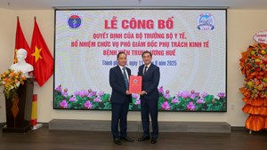 Bệnh viện Trung ương Huế có Phó Giám đốc phụ trách kinh tế mới