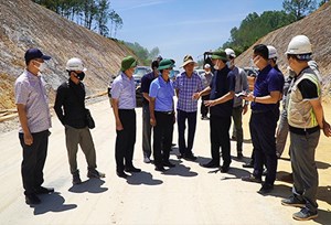 Dự án cao tốc đoạn Cam Lộ - La Sơn giai đoạn hoàn thiện đảm bảo chất lượng tối ưu