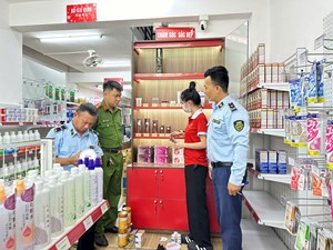 Hàng giả, hàng nhái: Nỗi lo từ thị trường truyền thống đến "chợ ảo"