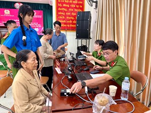 Gần 2.200 thân nhân liệt sĩ tại Huế được thu nhận mẫu ADN