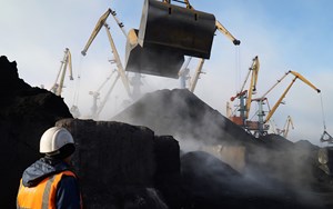 Chính phủ yêu cầu bảo đảm nguồn than ổn định cho sản xuất điện, hướng tới mục tiêu phát triển xanh và bền vững